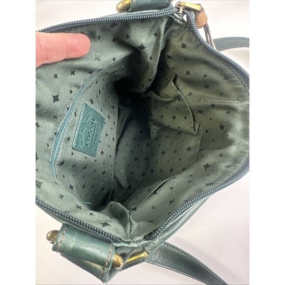Fossil Morgan Traveler Soft Leather Crossbody Green Key Charm Zip Flap Pocket - Picture 8 of 15